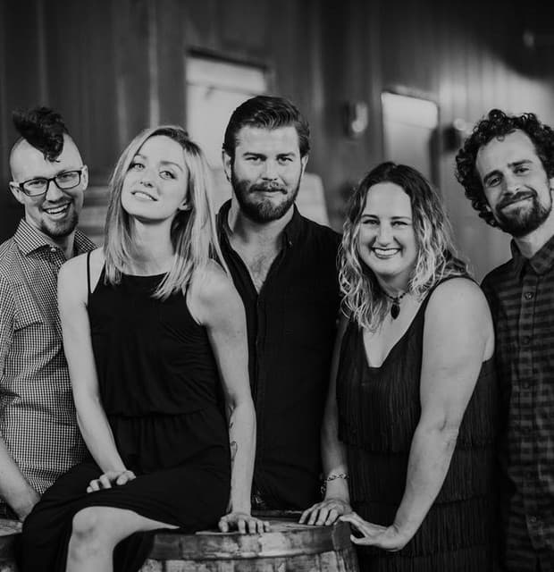 Pixie and The Partygrass Boys artist profile image