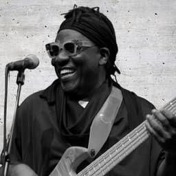 Richard Bona's artist profile image