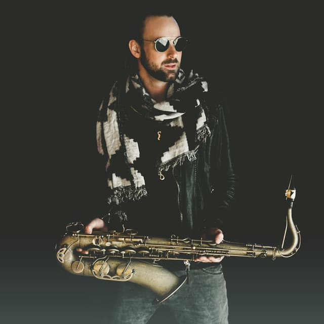 Max the Sax artist profile image