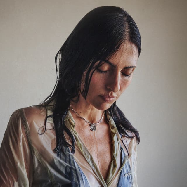 Anna Lunoe artist profile image