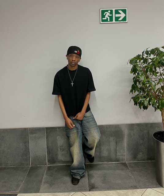 Shauntana artist profile image