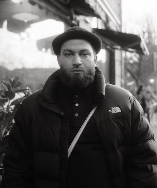 Daniel Son artist profile image