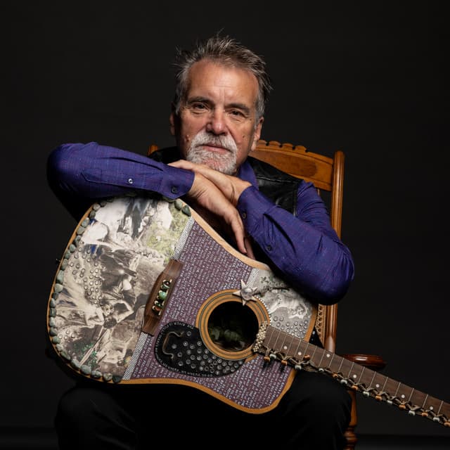 Darrell Scott's artist profile image