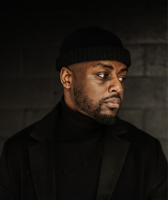 Byron Rhodes artist profile image