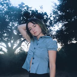 Annika Bennett's artist profile image