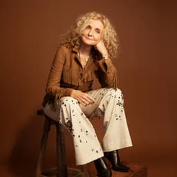 Patty Griffin's artist profile image