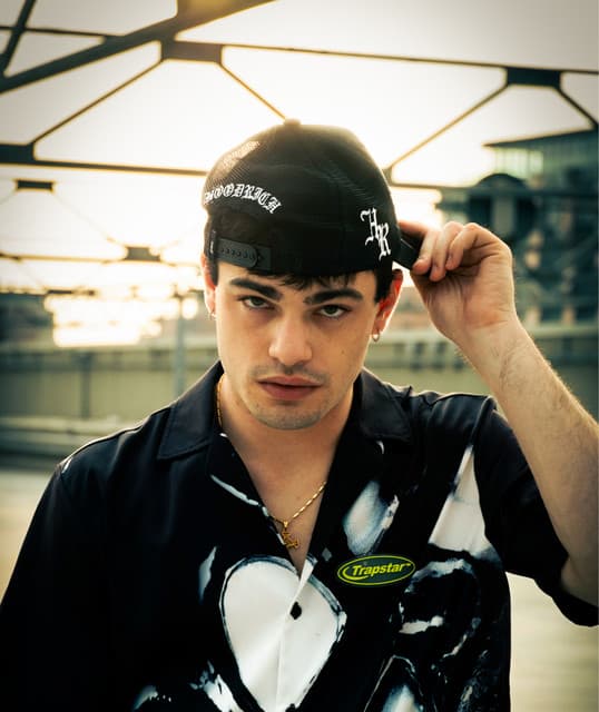 Leschio artist profile image