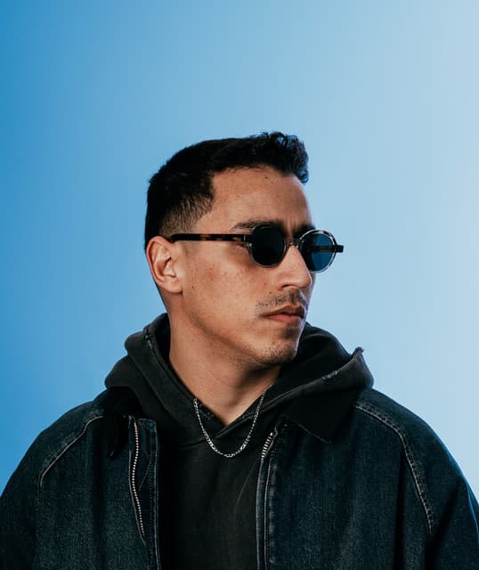 Azooland artist profile image