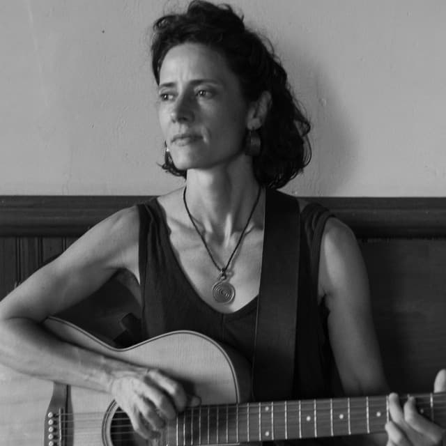 Diane Cluck profile