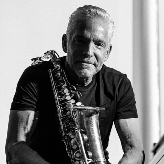 Dave Koz artist profile image
