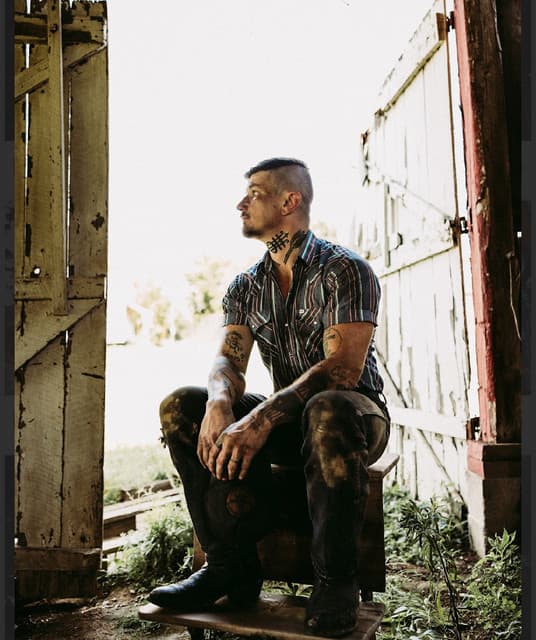 Benjamin Tod artist profile image