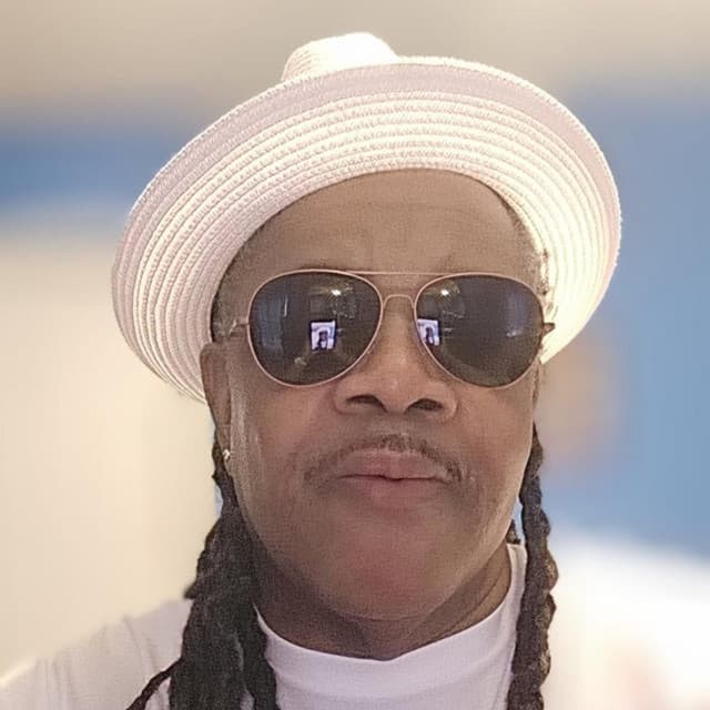 Pupa Nas T artist profile image