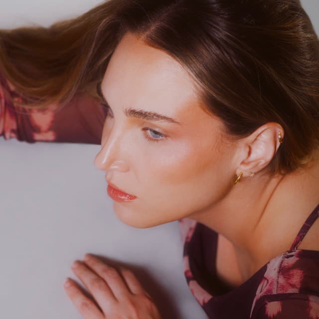 Camila Pérez artist profile image