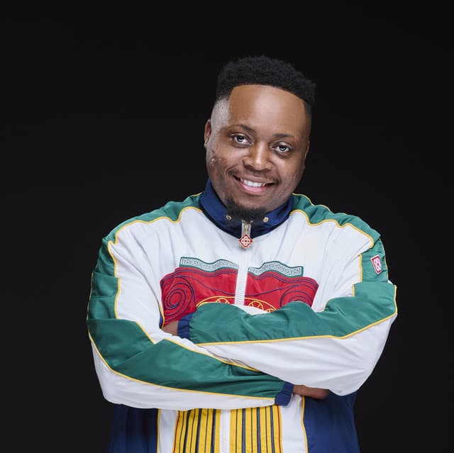 Kelvin Momo artist profile image