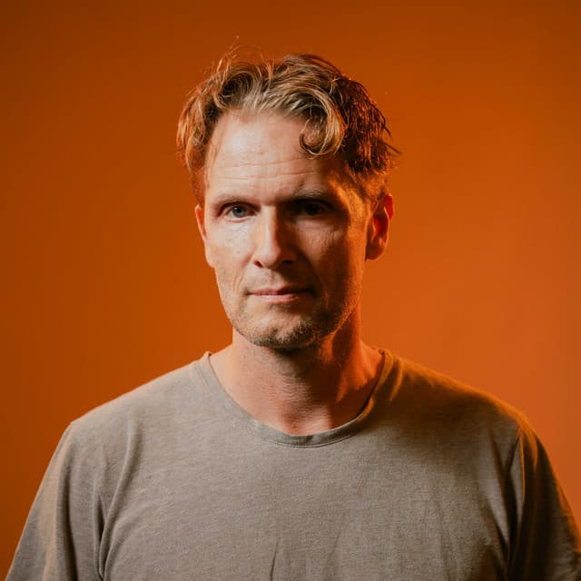 Toby Gad artist profile image
