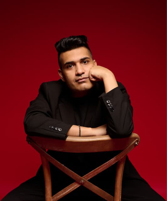 Shashwat Sachdev artist profile image