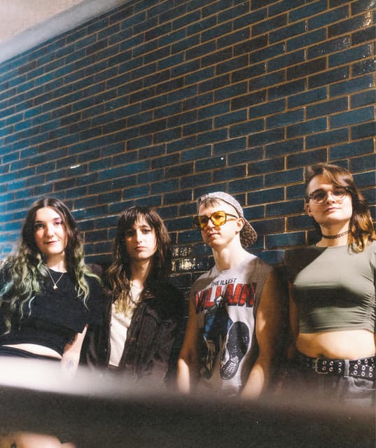 Pretty Bitter artist profile image