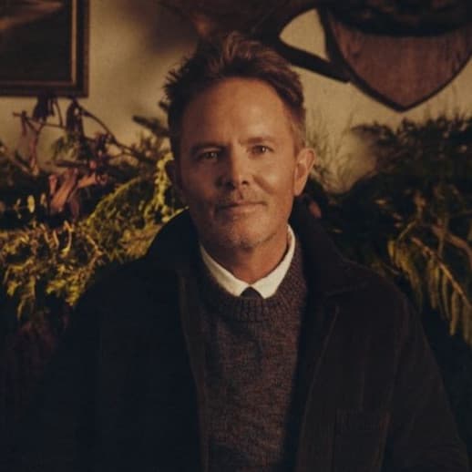 Chris Tomlin artist profile
