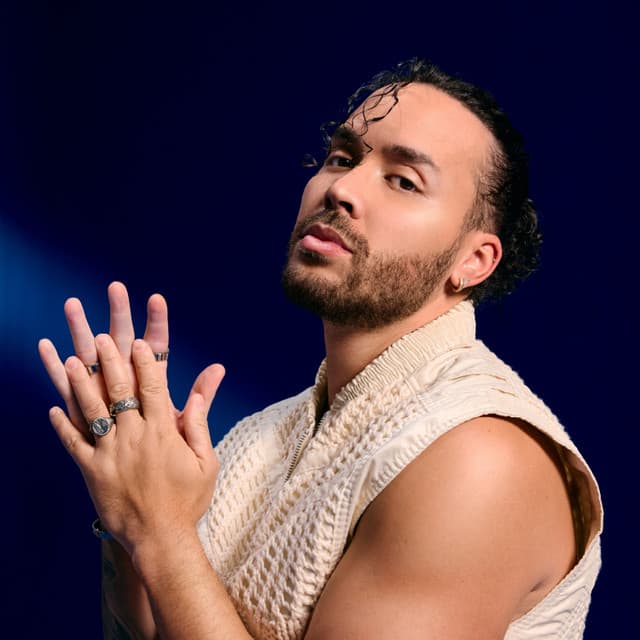 Prince Royce's artist profile image