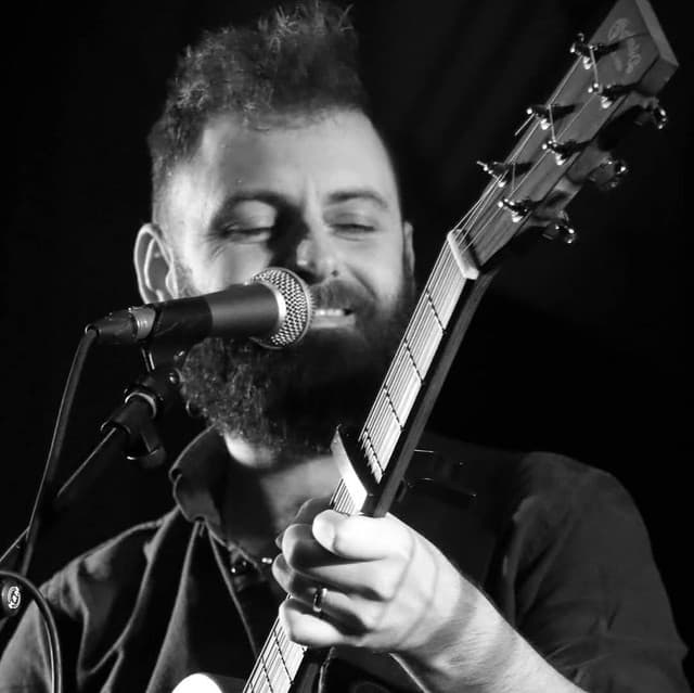Brad Tuck artist profile image