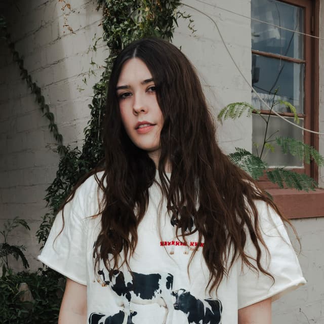 Sydney Sprague artist profile image