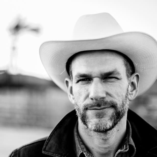 AJ Hobbs artist profile image
