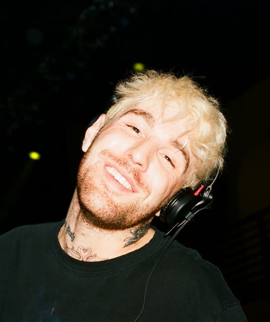 Yung Bae artist profile image
