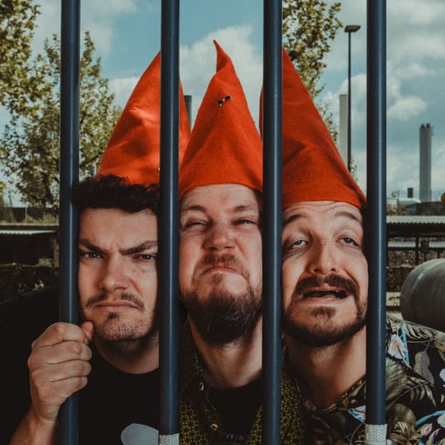 Gnome artist profile