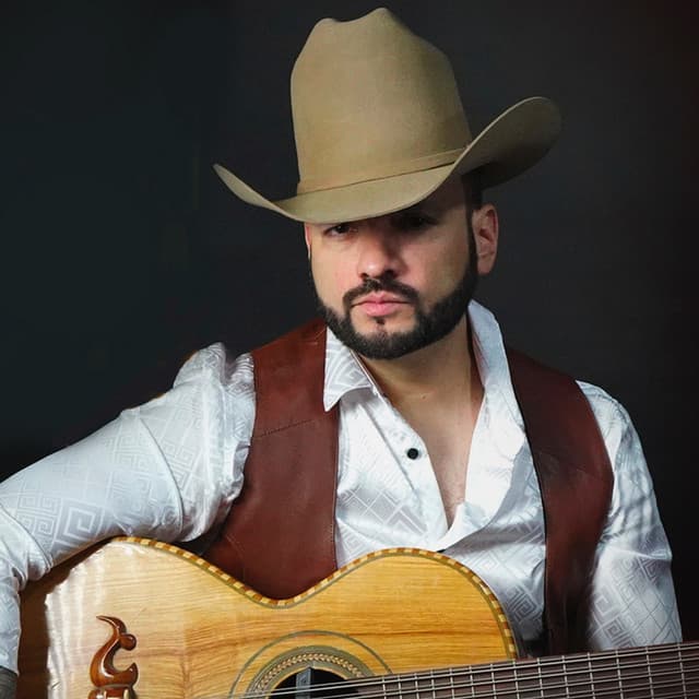 Carlo Mora artist profile image