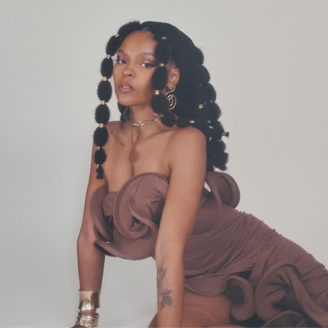 Novine artist profile image