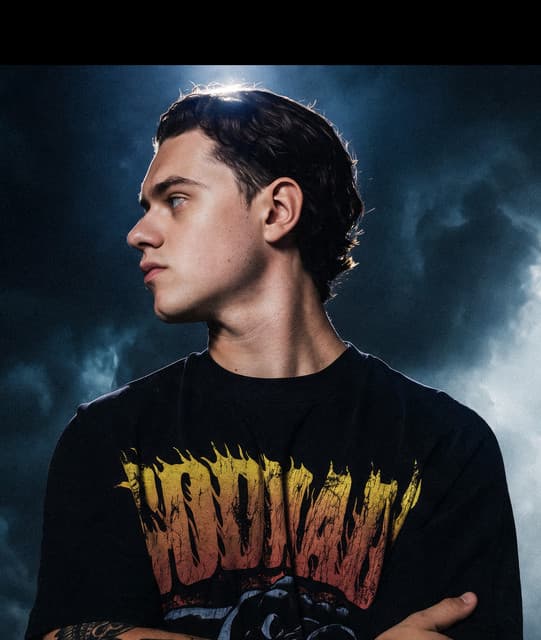 Alex Farell artist profile image