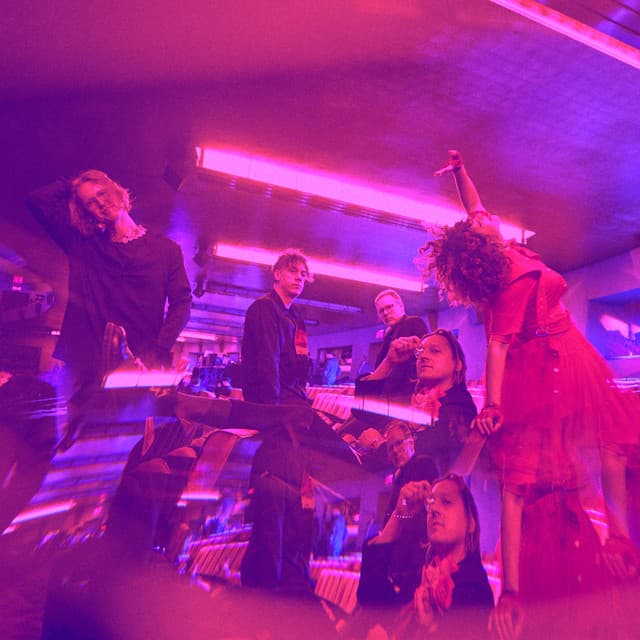 Arcade Fire artist profile image