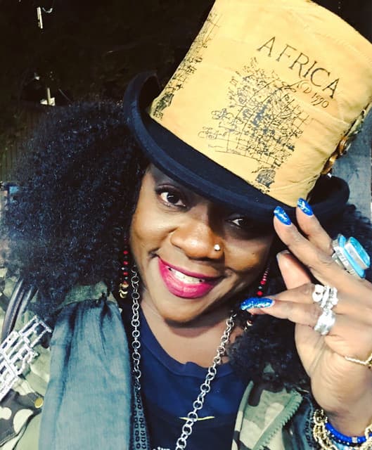 Thornetta Davis artist profile image