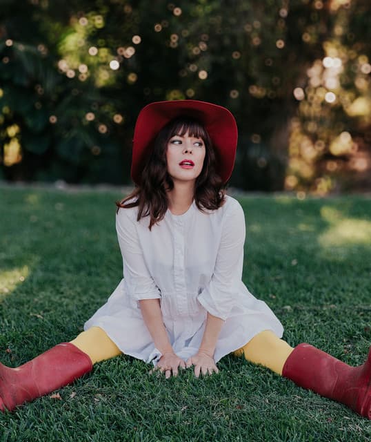 Lenka artist profile