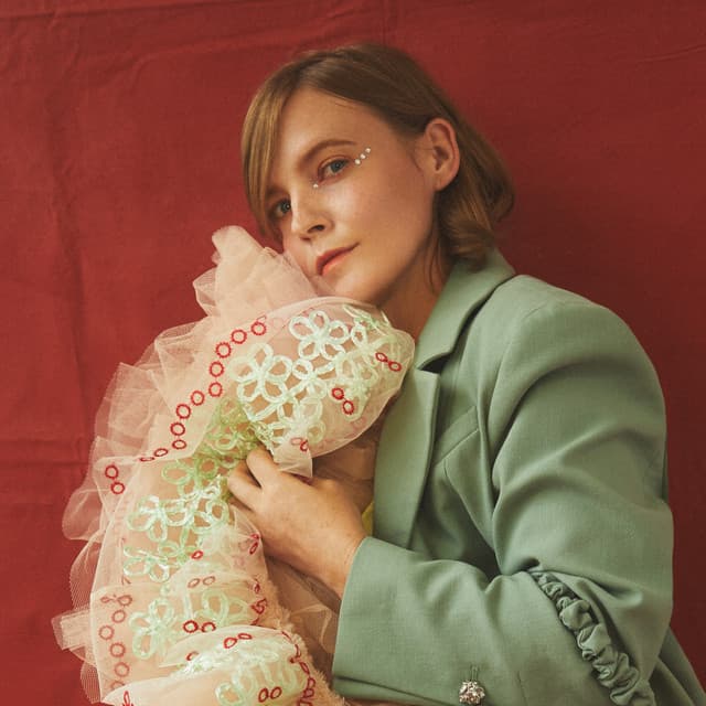 Courtney Marie Andrews artist profile image