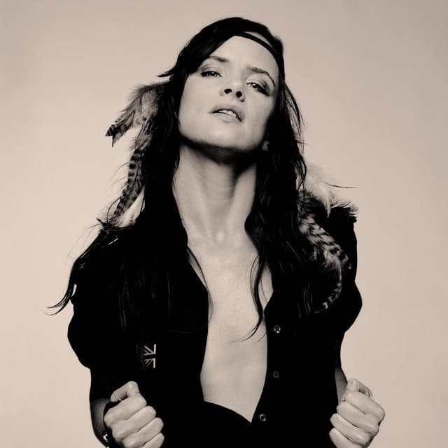 Juliette Lewis's artist profile image