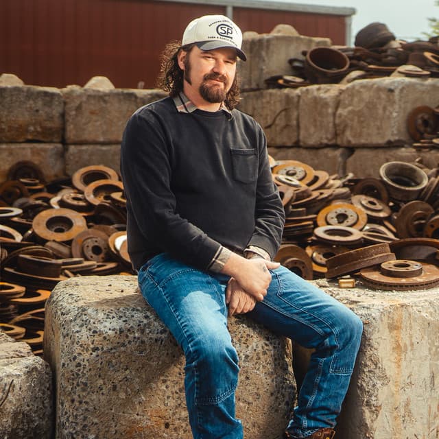Riley Downing artist profile image