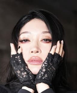 Marie Vaunt's artist profile image