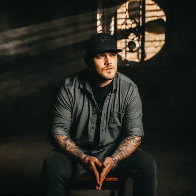 Dylan Wolfe artist profile image