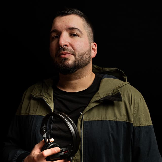Jimmy Gomez artist profile image