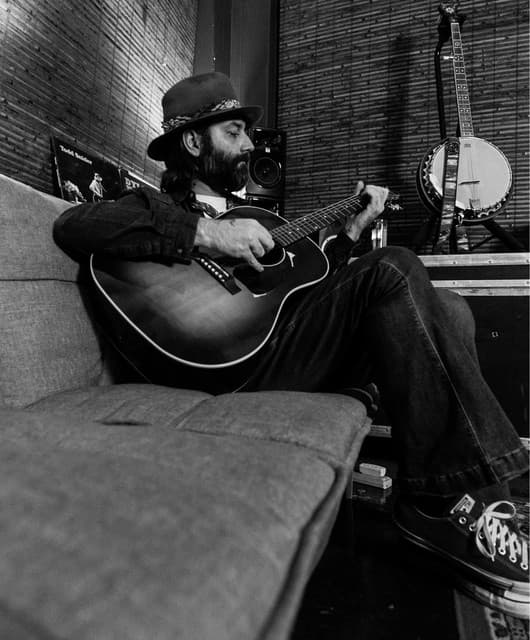 Josh Morningstar artist profile image