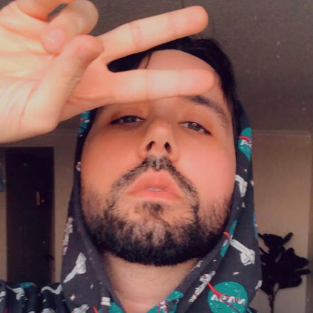 Elias Manuel artist profile image