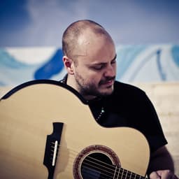 Andy McKee's artist profile image