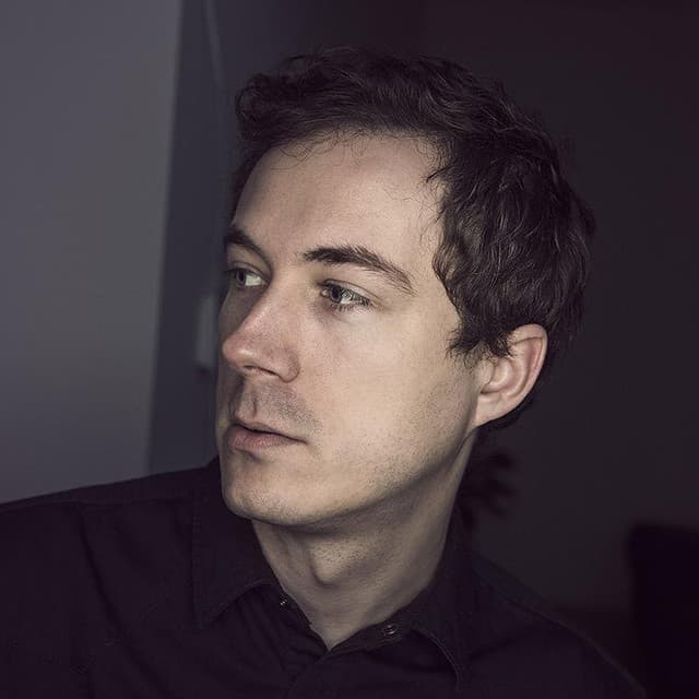 Dustin Zahn artist profile image