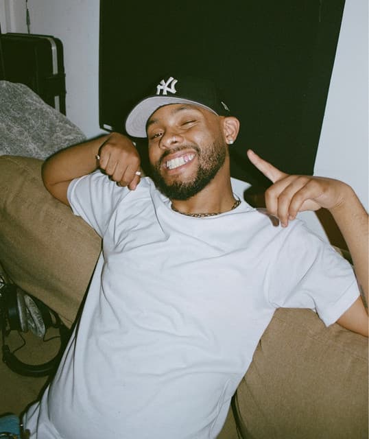 Justend artist profile image