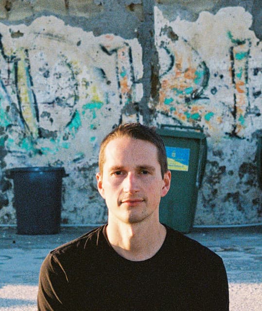 Tyler Burkhart artist profile image