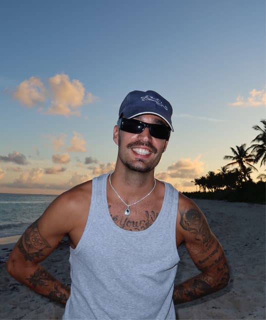 Rels B's artist profile image
