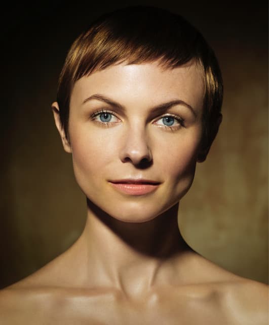 Kat Edmonson artist profile image
