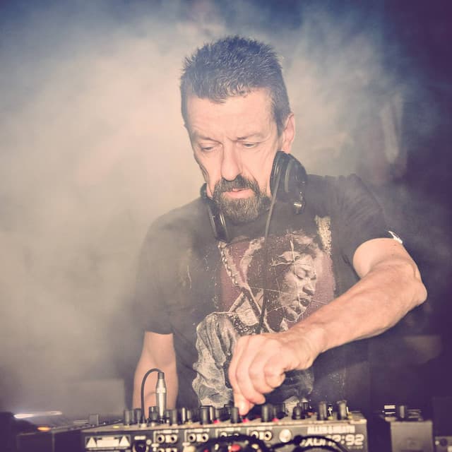 Daniele Baldelli artist profile image