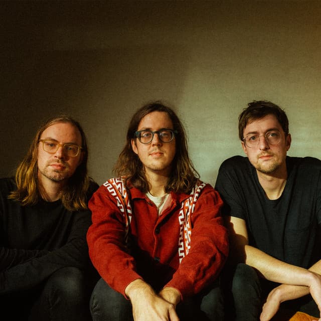 Cloud Nothings artist profile image